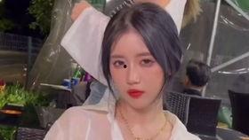 搞笑素材爆料女生视频,笑到肚子疼！